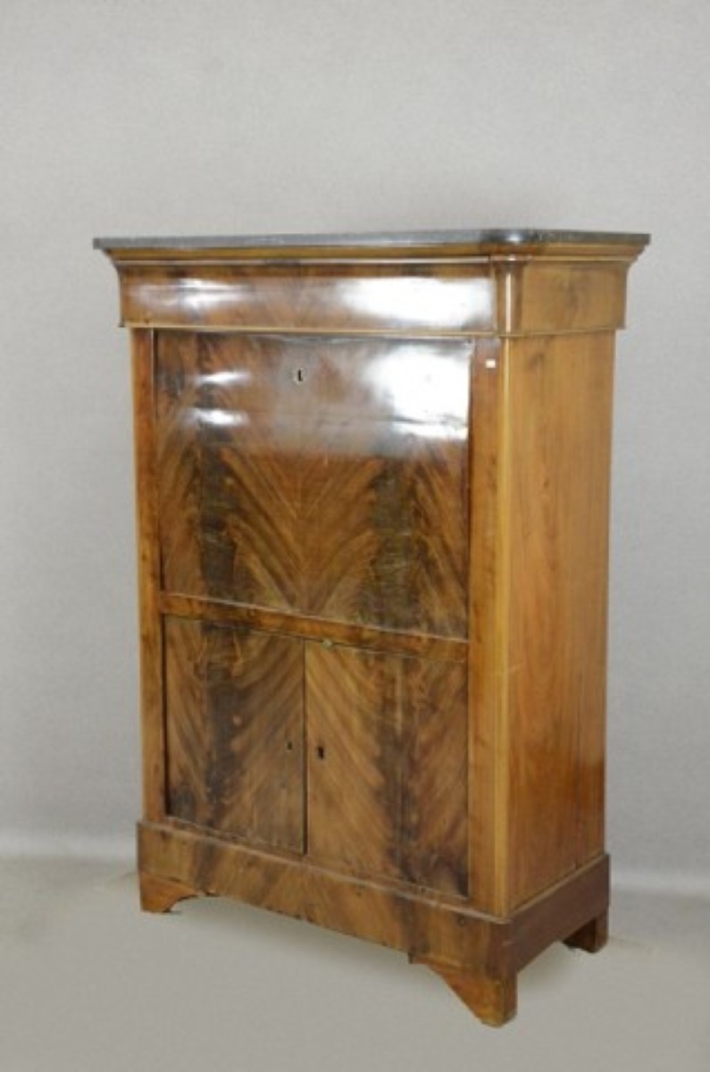 AUCTION PARTNERS - Moebel